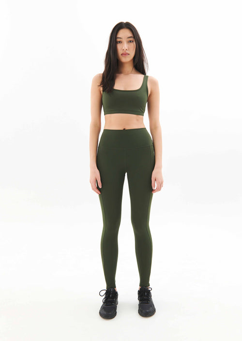 AMPLIFY LEGGING IN RIFLE GREEN