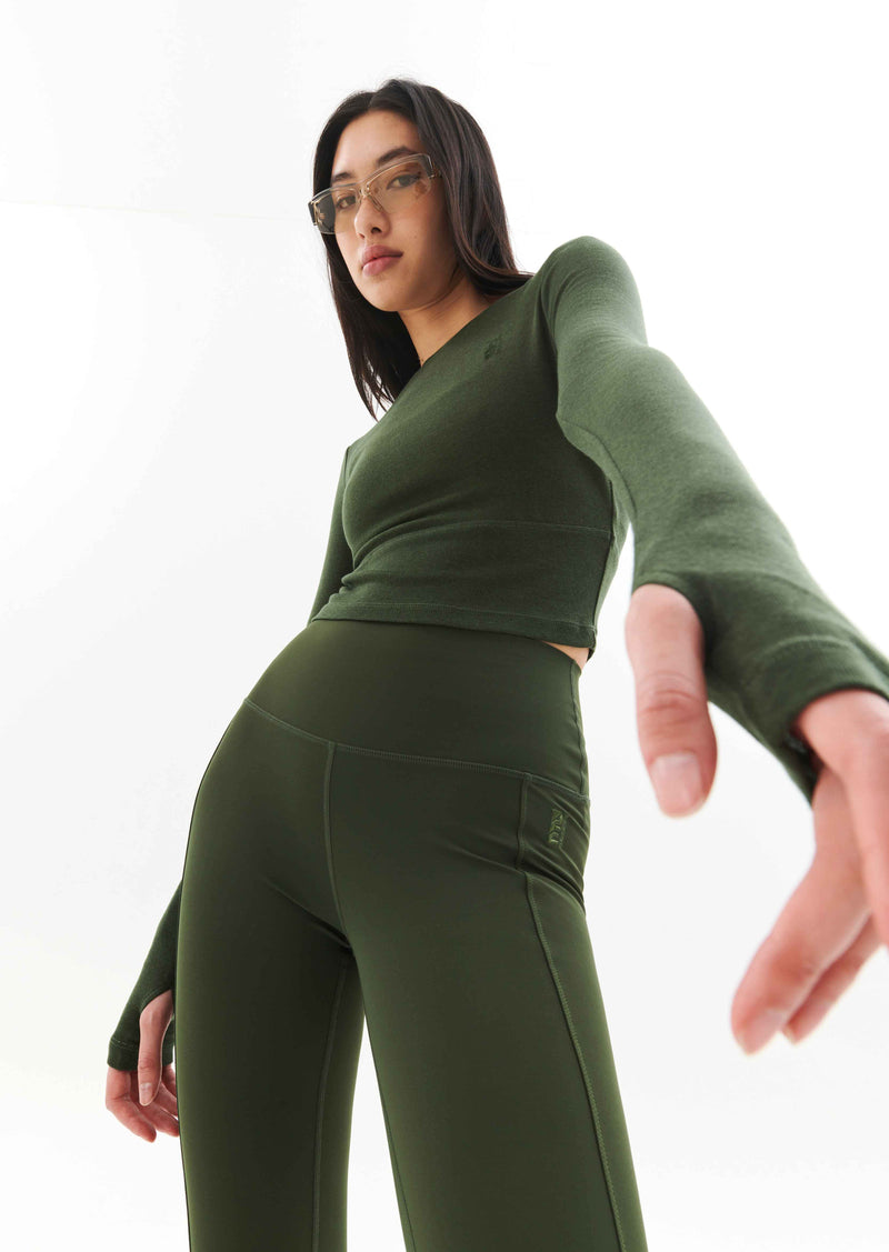 FREE PLAY LS TOP IN RIFLE GREEN
