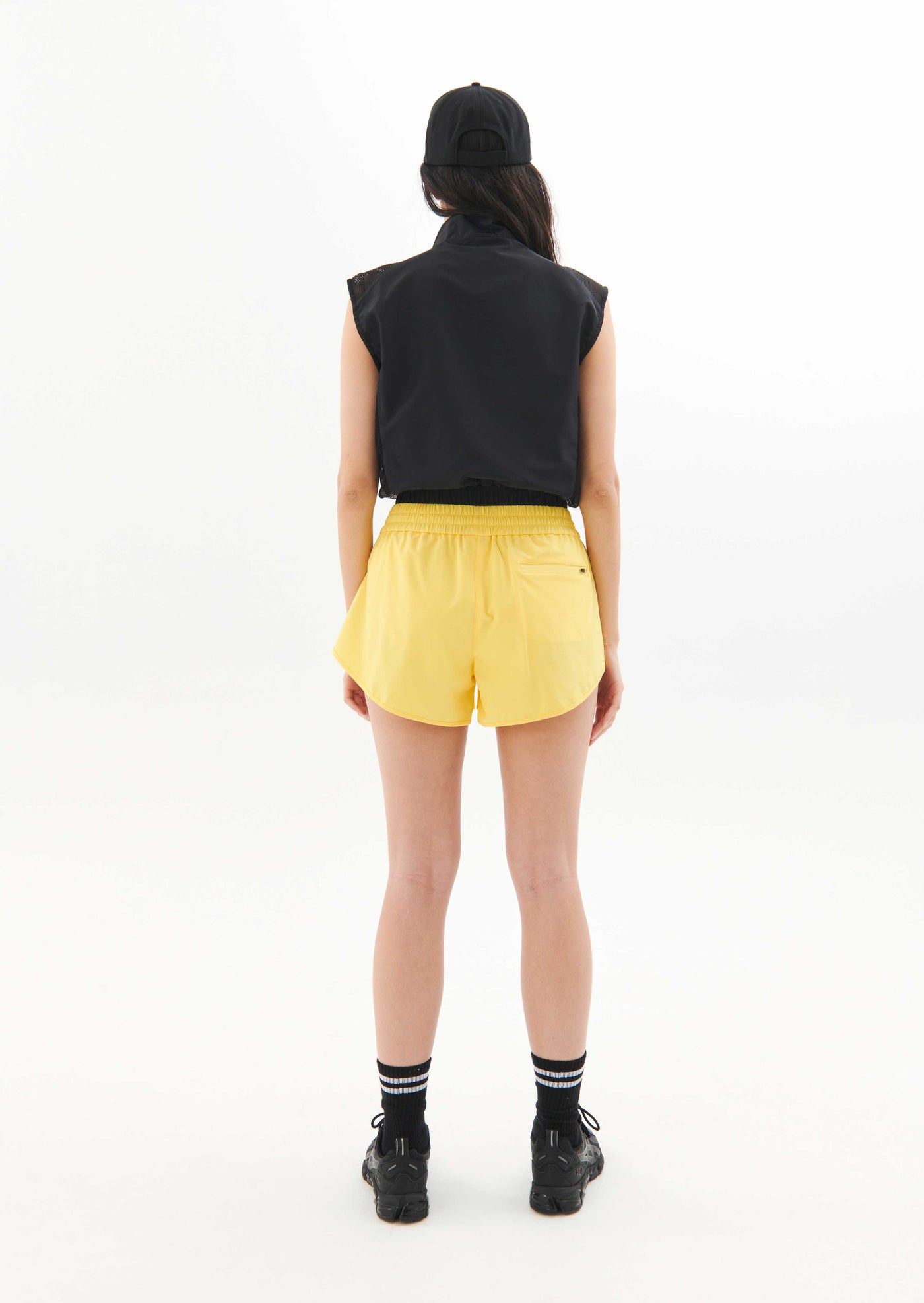 CHALLENGE TANK IN BLACK
