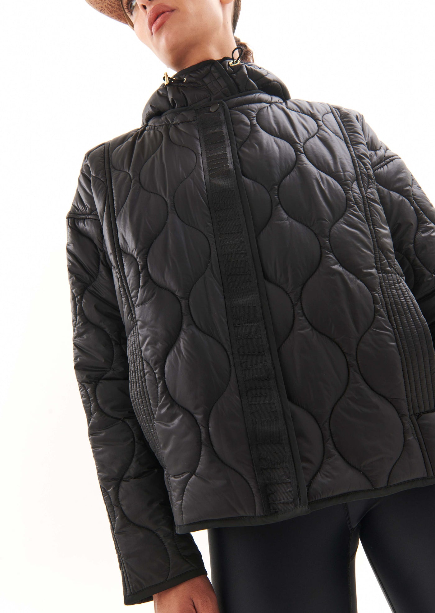 ADVOCATE JACKET IN BLACK