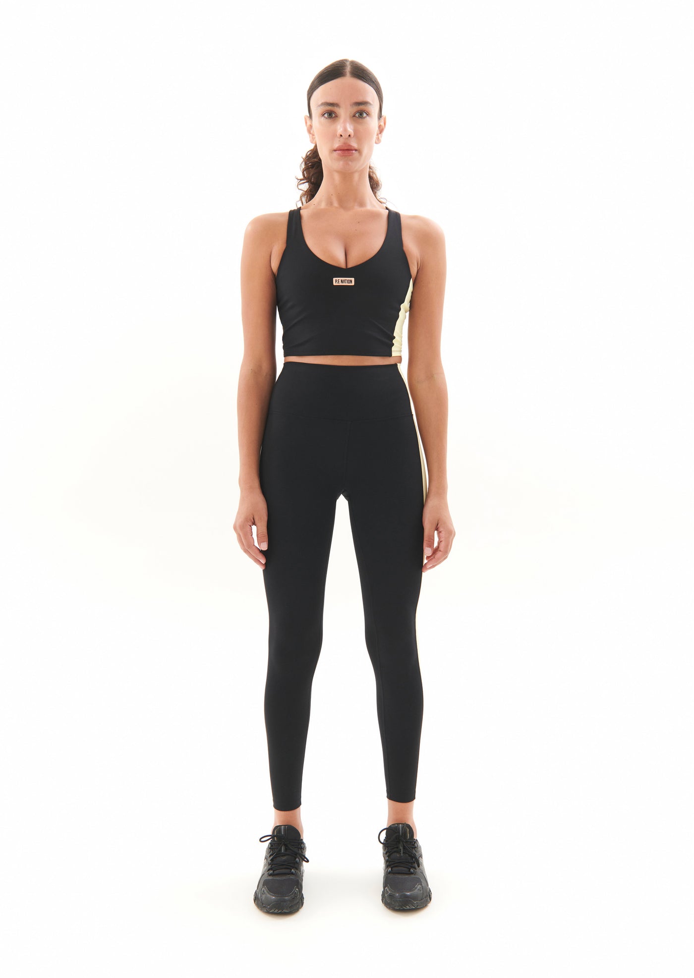 DEDICATION SPORTS BRA IN BLACK