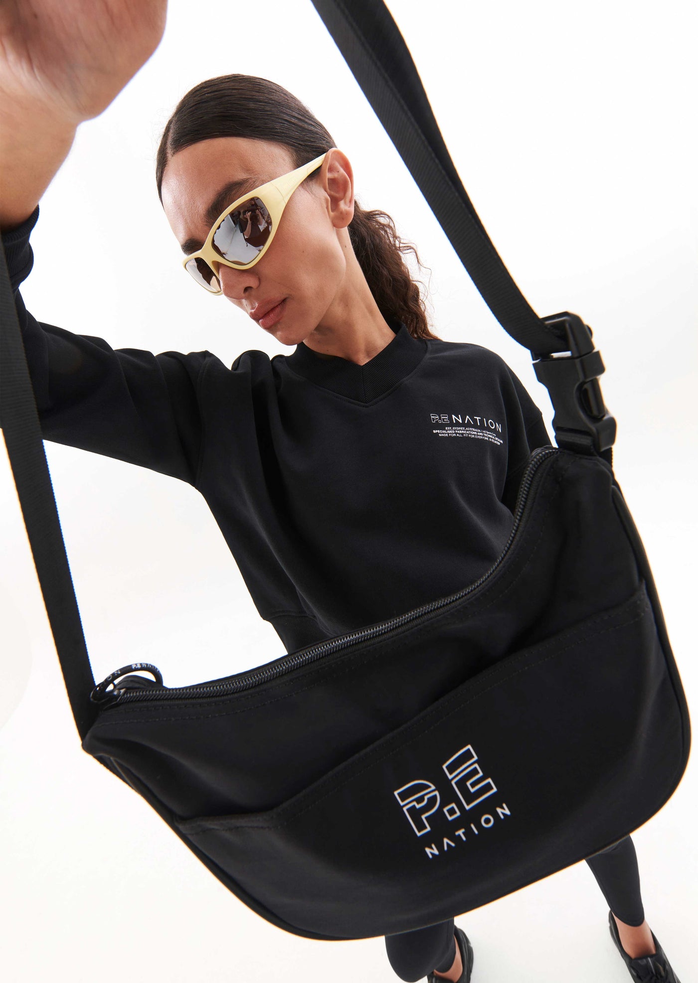 INCLINE BAG IN BLACK