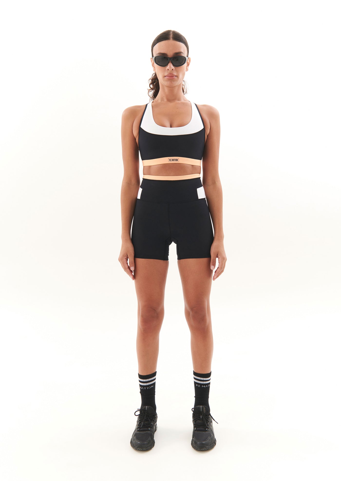 PROGRESSION BIKE SHORT IN BLACK