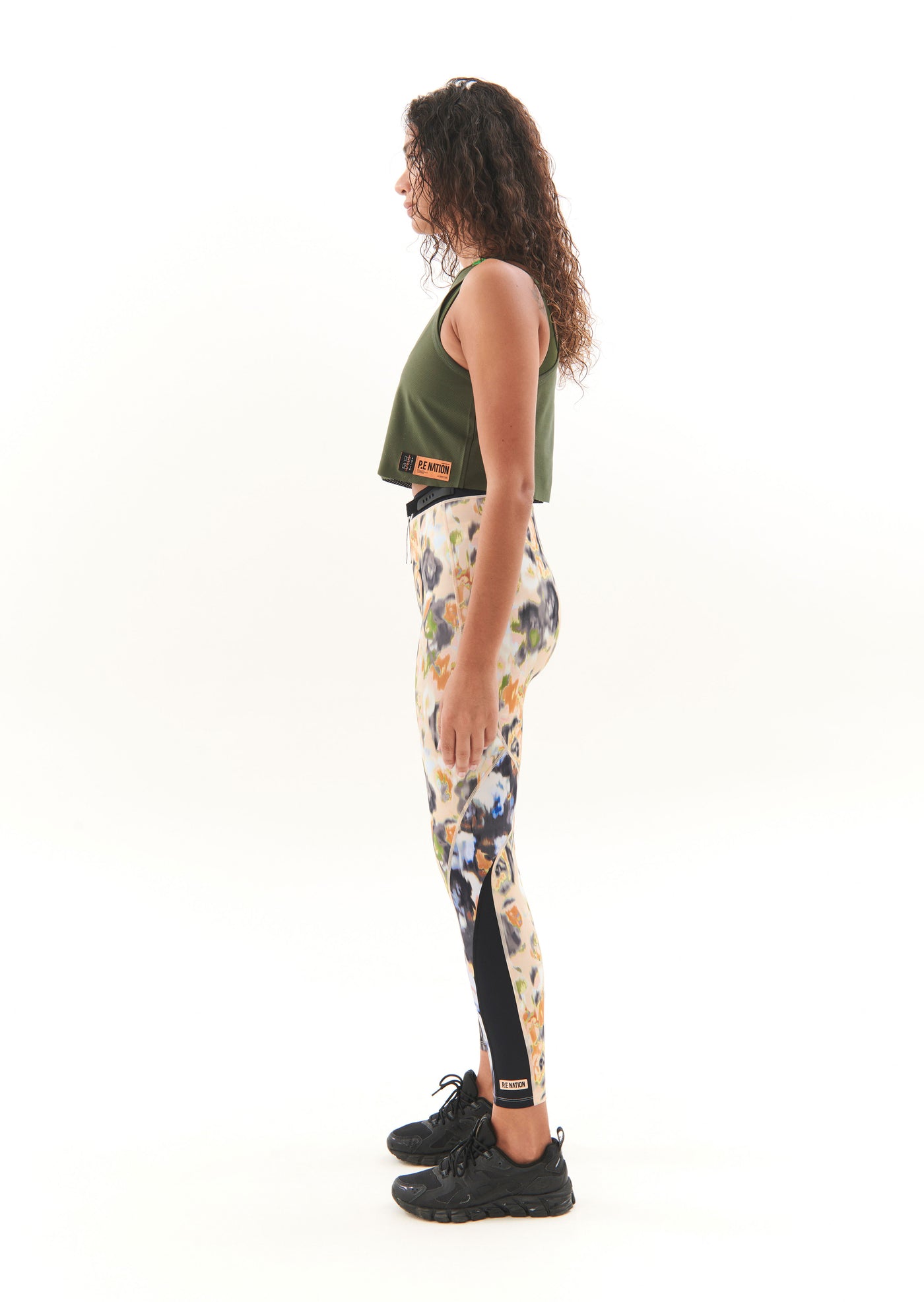 VISUALISE LEGGING IN FLORAL LIGHT PRINT