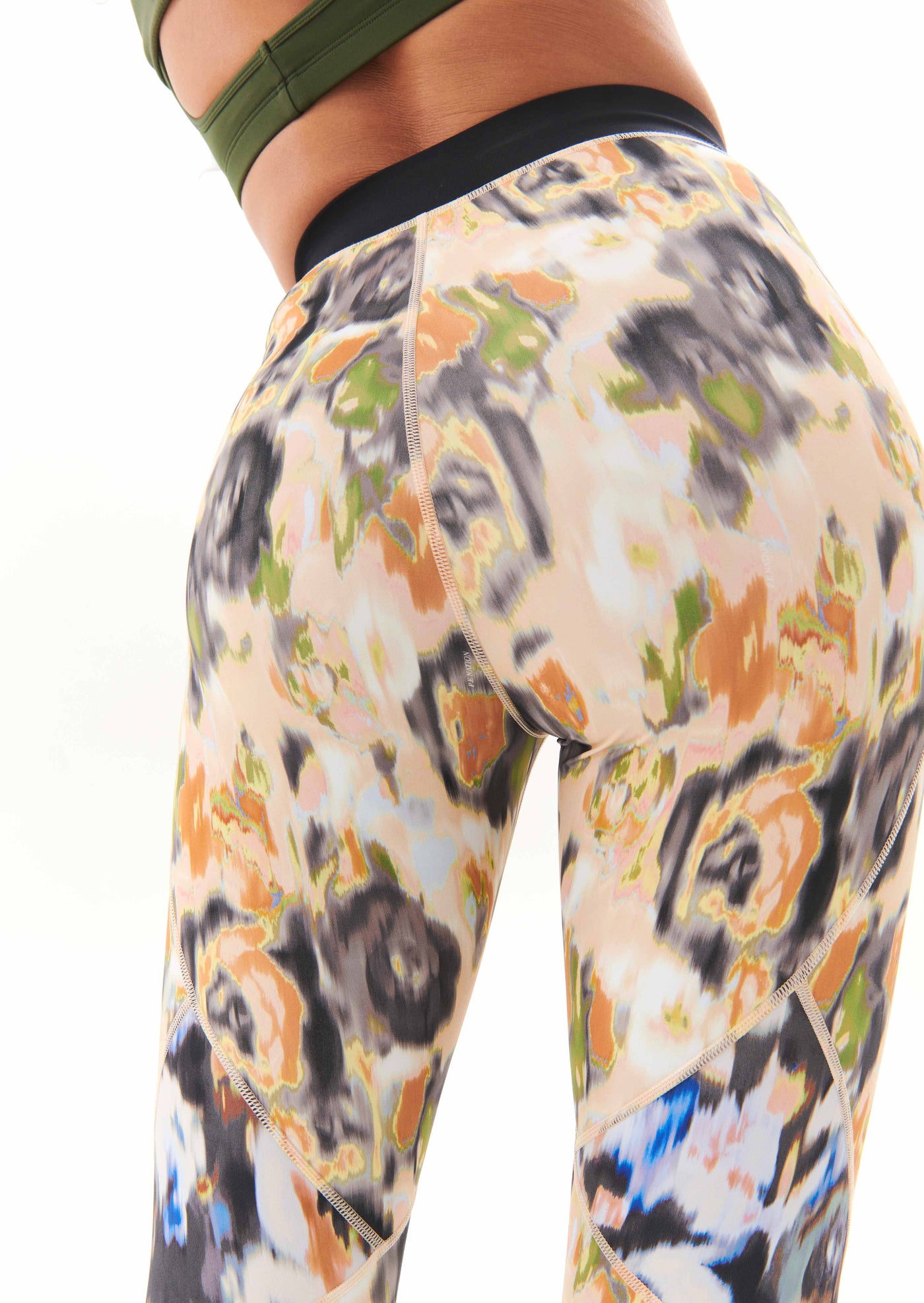 VISUALISE LEGGING IN FLORAL LIGHT PRINT