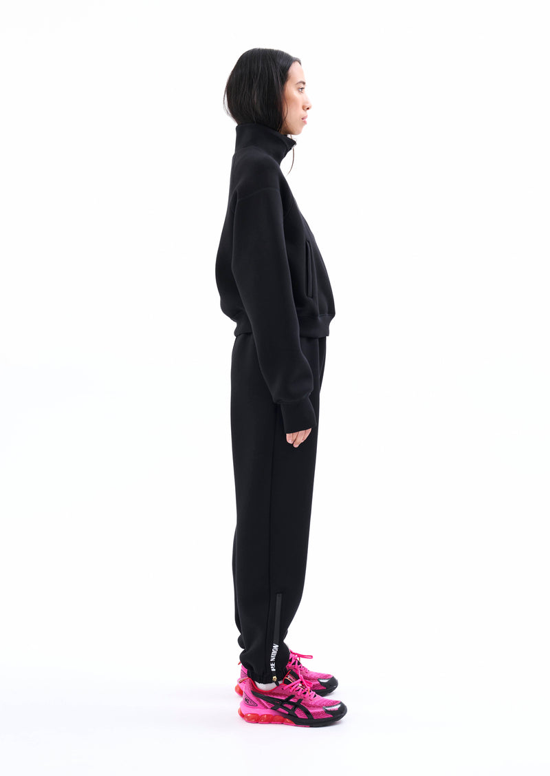 PRESSBACK SWEAT IN BLACK