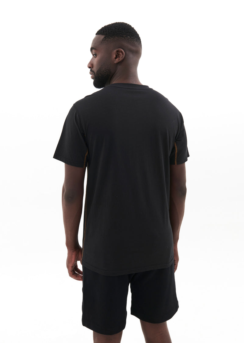 ADAPT TEE IN BLACK