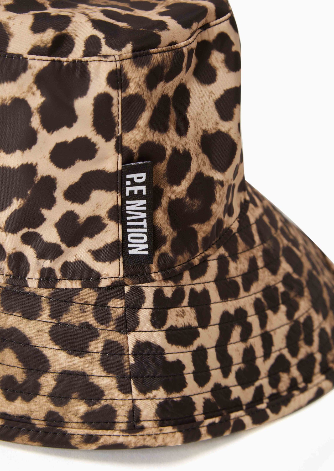 VALLEY BUCKET HAT IN ANIMAL/CHARCOAL