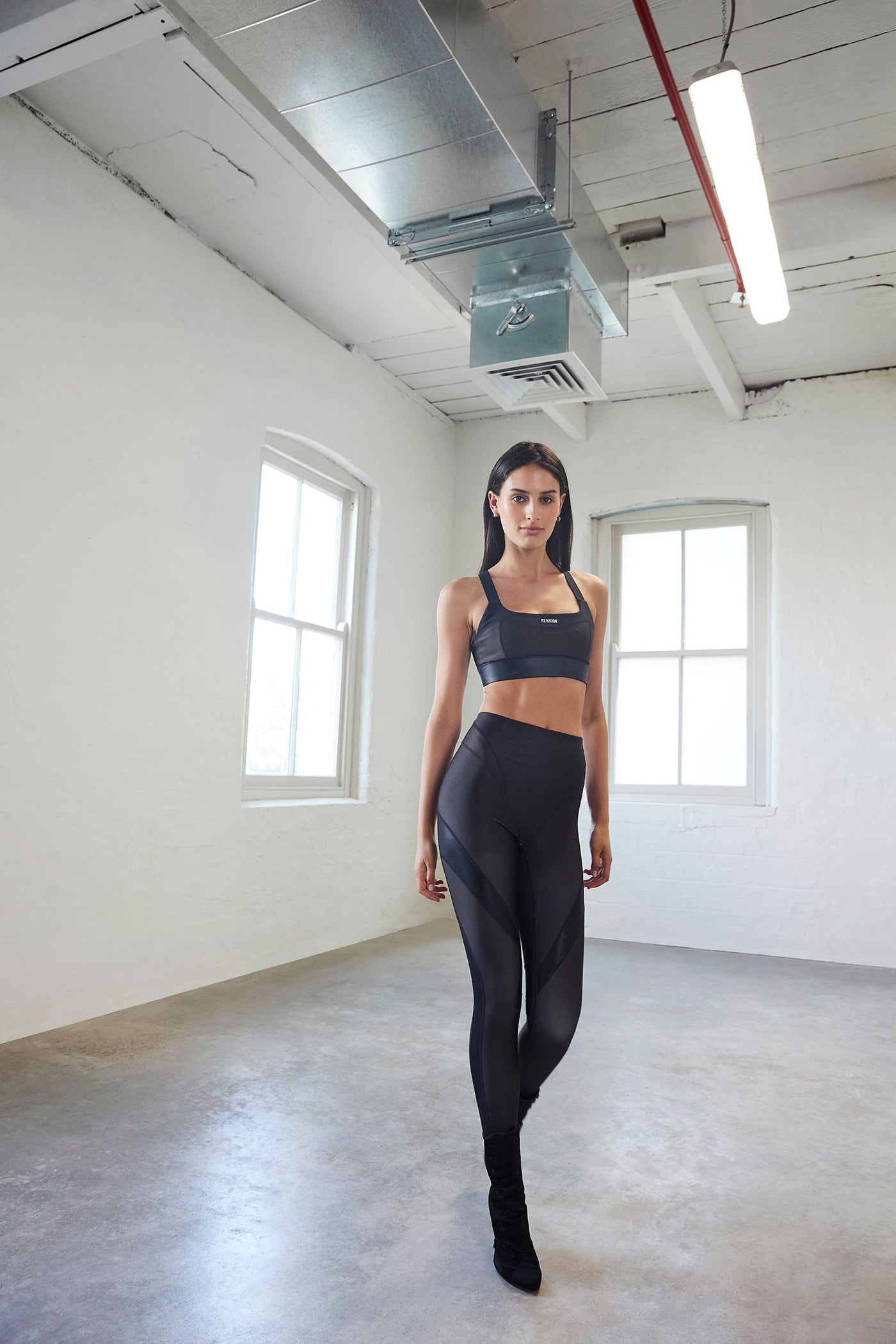 MASTERY SPORTS BRA IN COFFEE BEAN