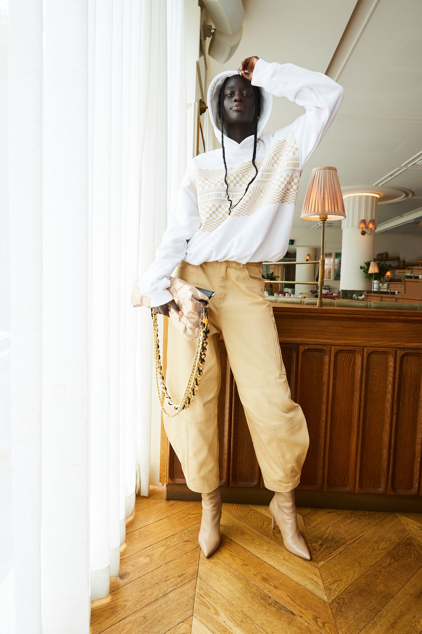 CANYON HOODIE IN OPTIC WHITE