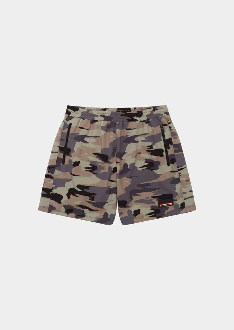 INTERVAL SHORT IN CAMO PRINT