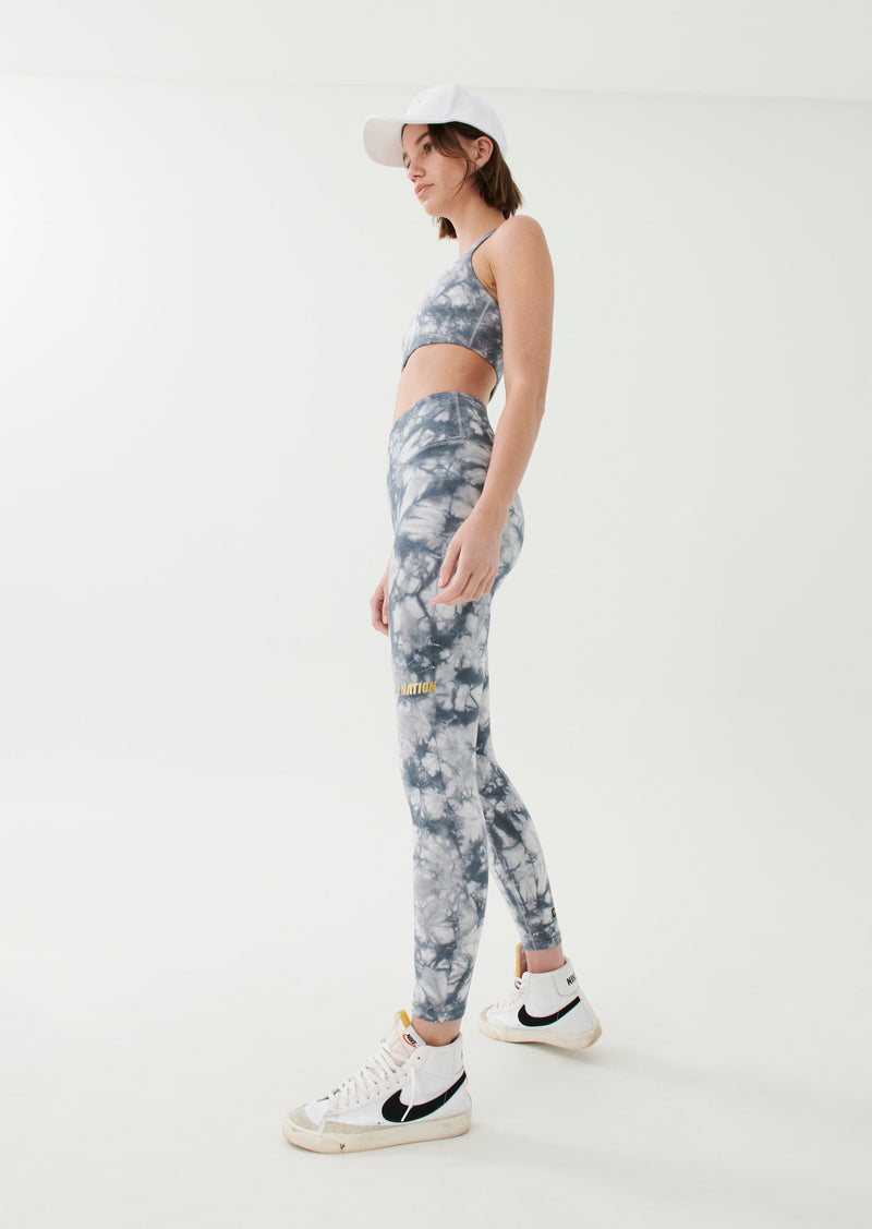ASCEND LEGGING IN DARK SHADOW
