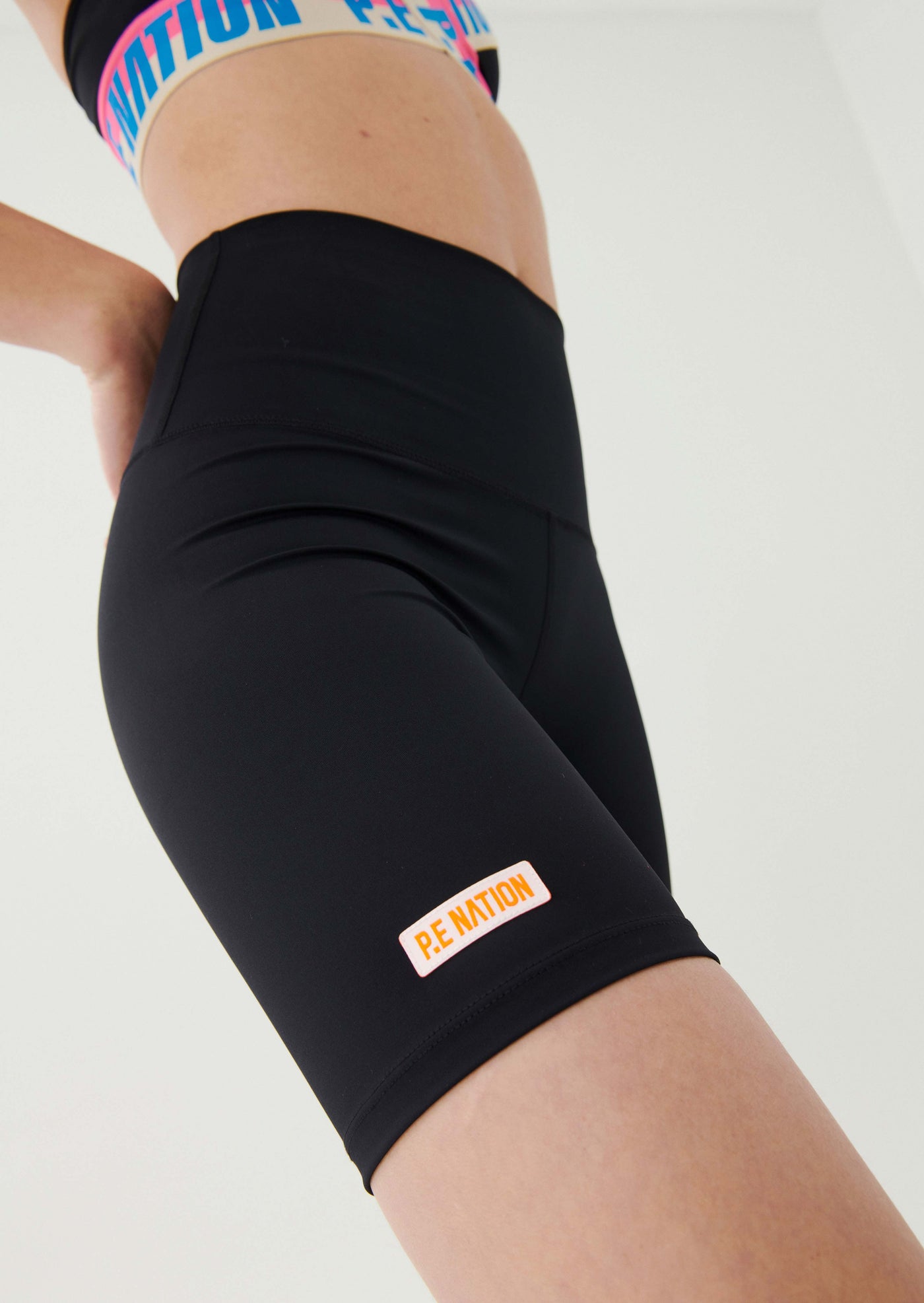 TIEBREAK SHORT IN BLACK