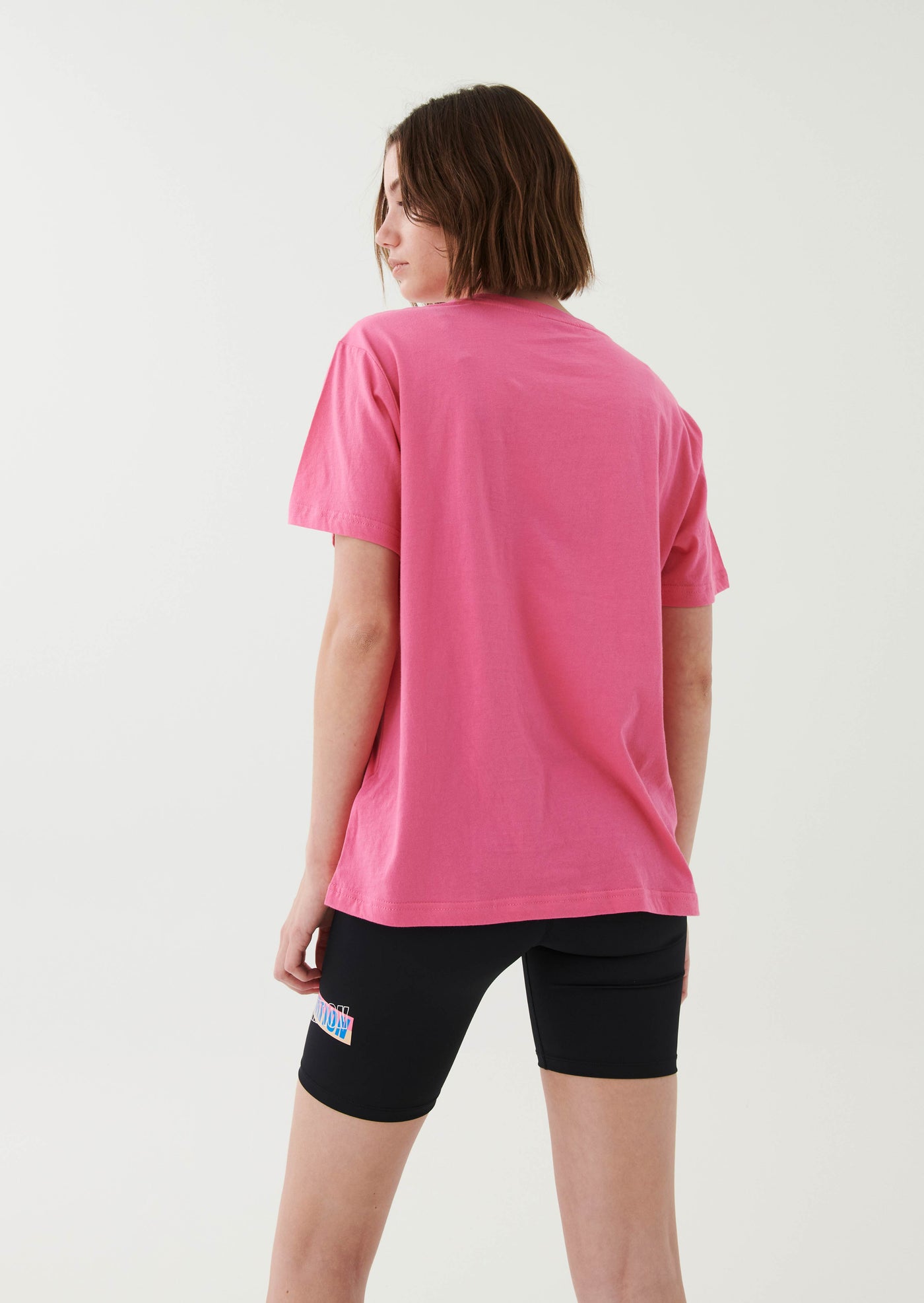 HEADS UP TEE IN BRIGHT PINK