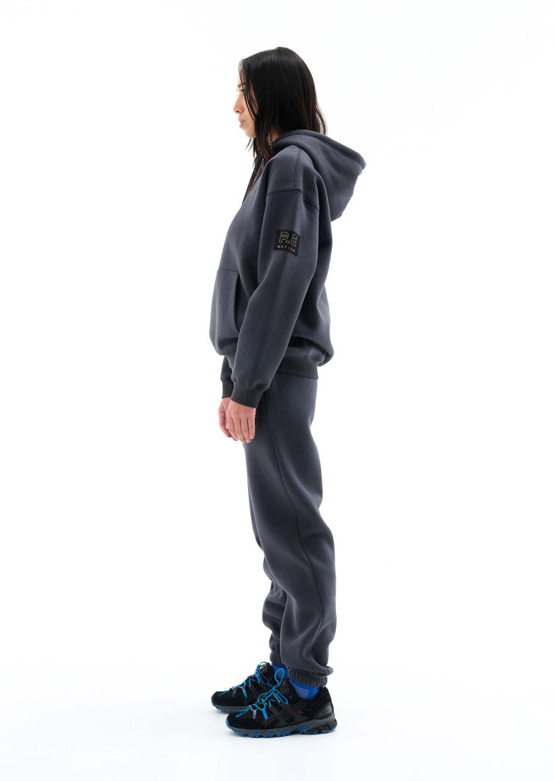 PRIMARY TRACKPANT IN DARK SHADOW