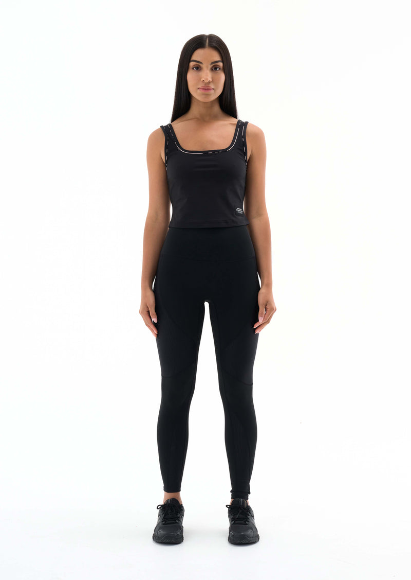 PURSUIT TANK IN BLACK