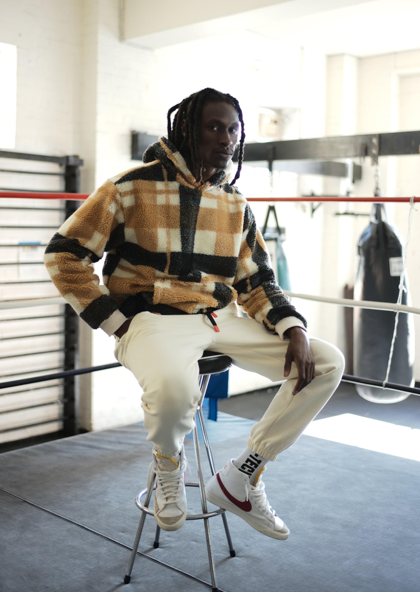 CUTBACK TRACKPANT IN WHITE