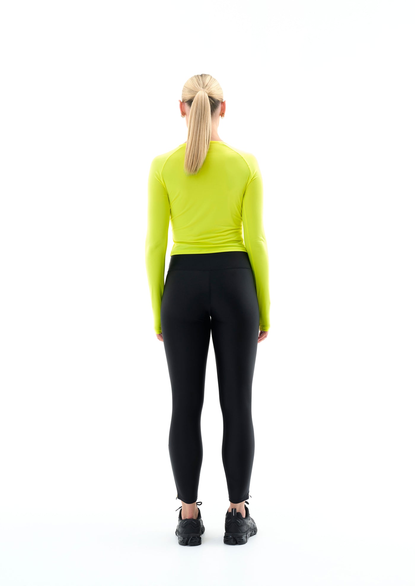 STEADY RUN LEGGING IN SAFETY YELLOW