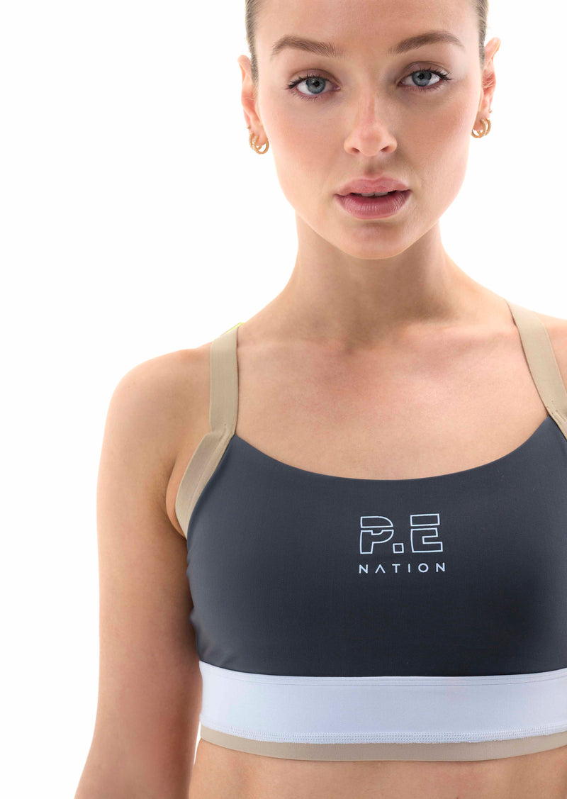 TERRAIN SPORTS BRA IN DARK SHADOW