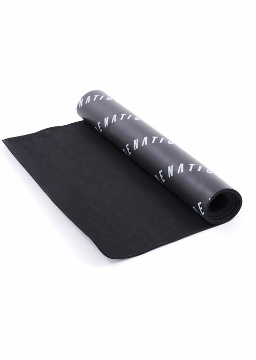 TRANSCEND YOGA MAT IN BLACK/ WHITE