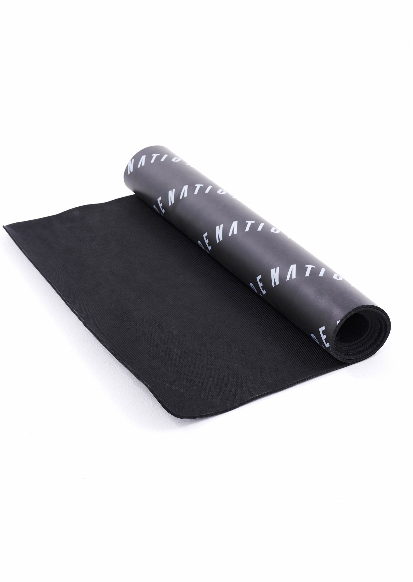 Transcend Yoga Mat, Black/White